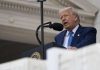 Трамп се закани со царини од 100 отсто на канадски увоз како одговор на новиот трговски договор со Кина