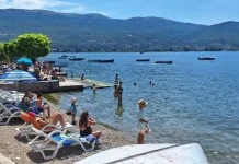 Фекалии и отпадни води го загадуваат Охридското Езеро, но е безбедно за капење